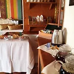 Alfa & Whisky Pub Vendégház 3*