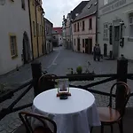Alfa & Whisky Pub Vendégház
